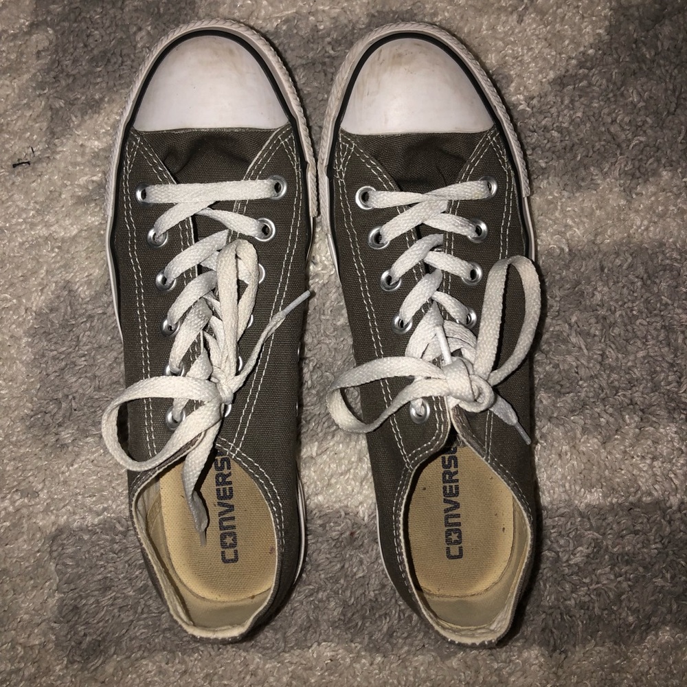 gray converse